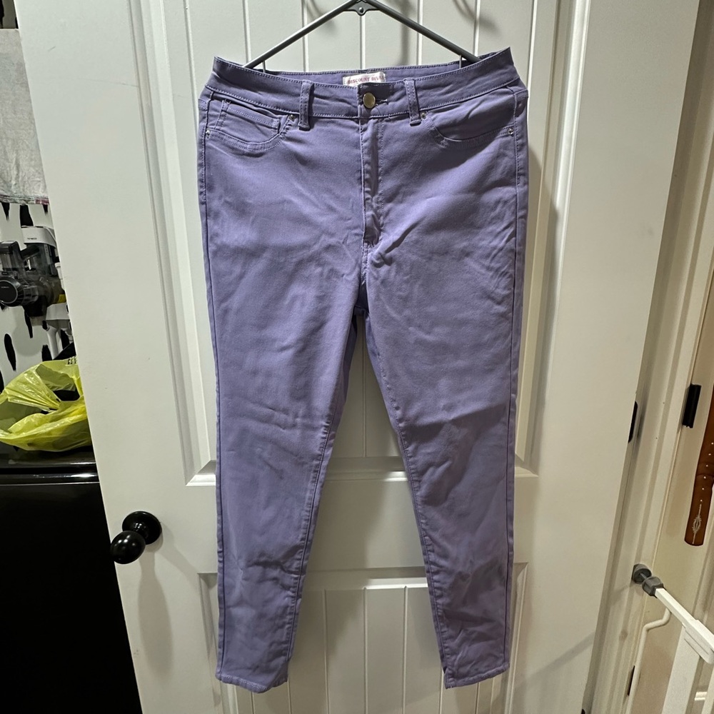 Discount Divas Lavender Pants